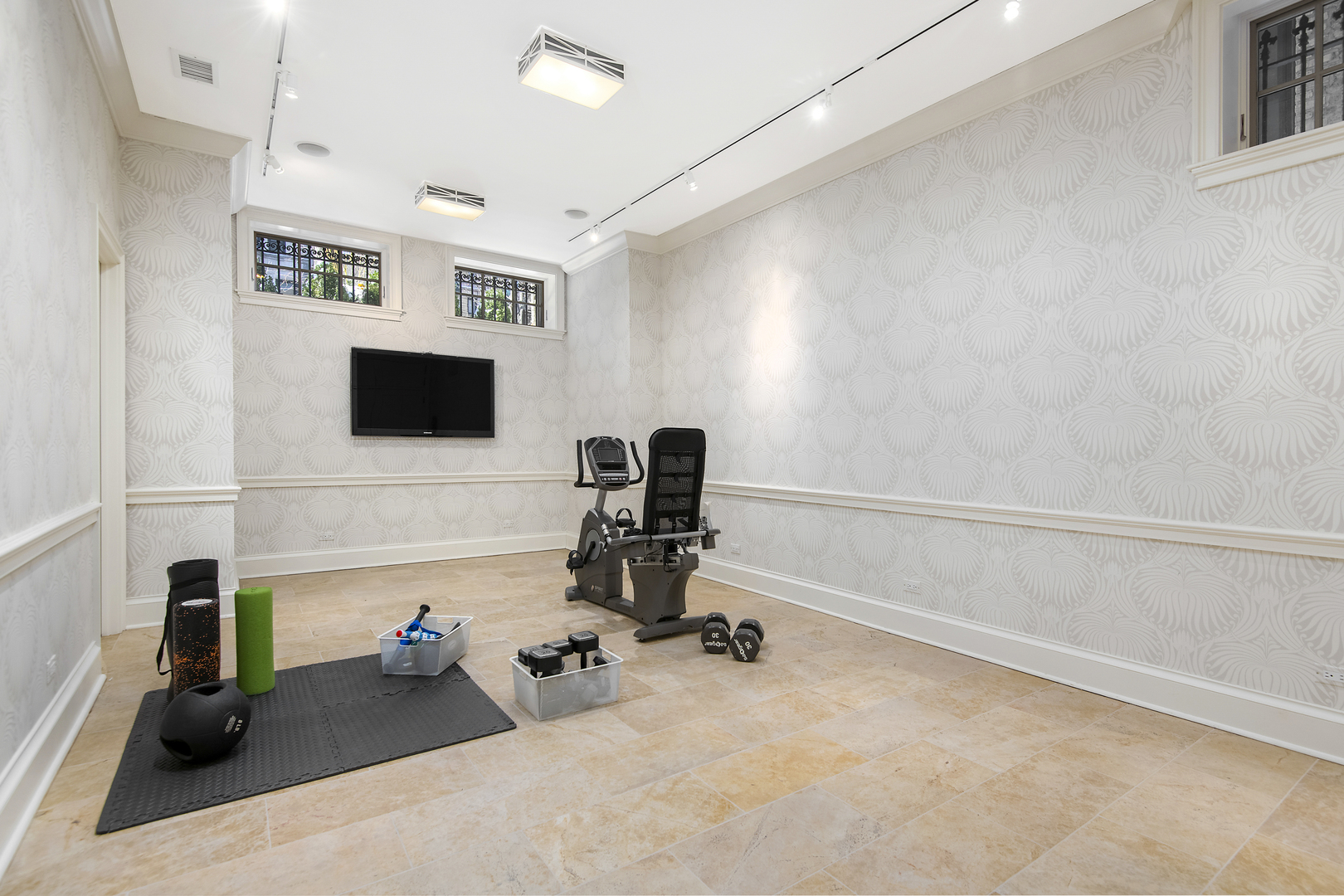 1425 North State Parkway Chicago IL 60610