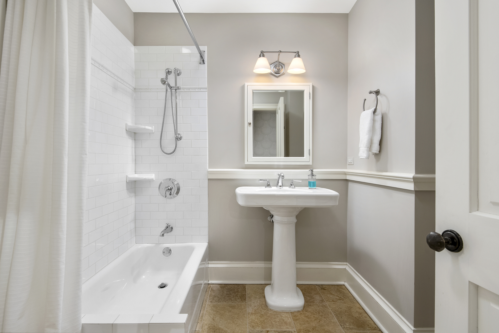 1425 North State Parkway Chicago IL 60610