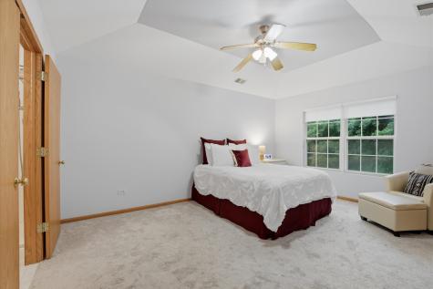 6727 Pine Lake Drive Tinley Park IL 60477