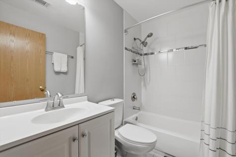 6727 Pine Lake Drive Tinley Park IL 60477