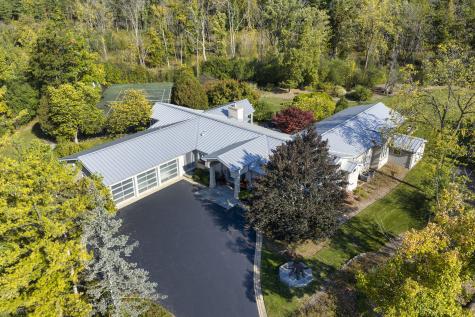1551 Mill Trail Highland Park IL 60035