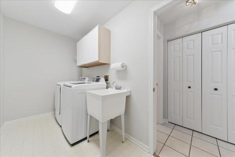 613 Rose Lane Bartlett IL 60103