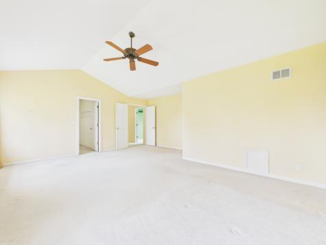 7486 Abbey Road Gurnee IL 60031