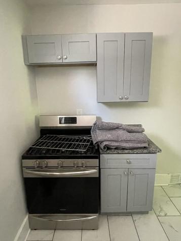 9154 South May Street Chicago IL 60620