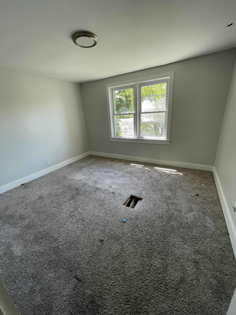 9154 South May Street Chicago IL 60620
