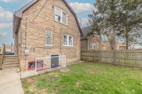 9154 South May Street Chicago IL 60620