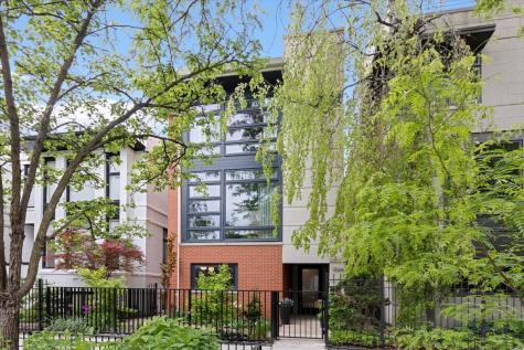 1726 North Winchester Avenue Chicago IL 60622