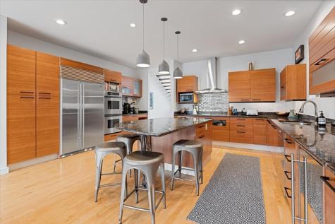 1726 North Winchester Avenue Chicago IL 60622