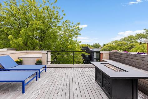 1726 North Winchester Avenue Chicago IL 60622