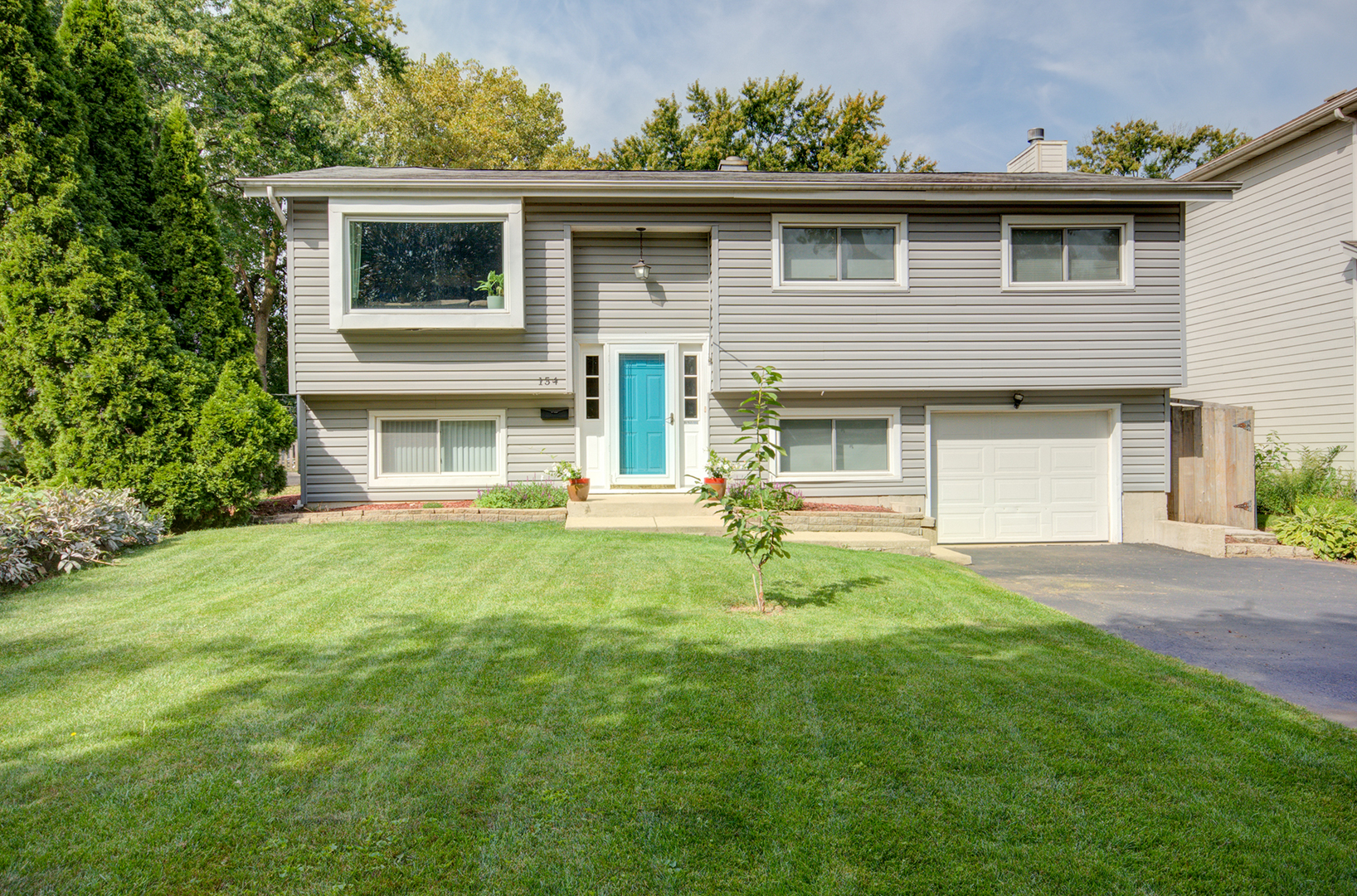 154 South Ellyn Avenue Glen Ellyn IL 60137
