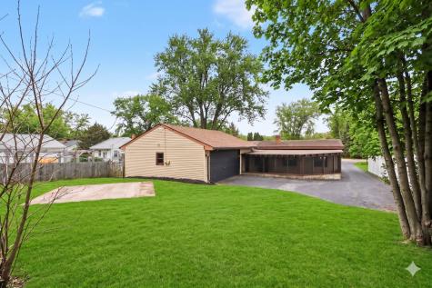 629 Thornton Street Lockport IL 60441