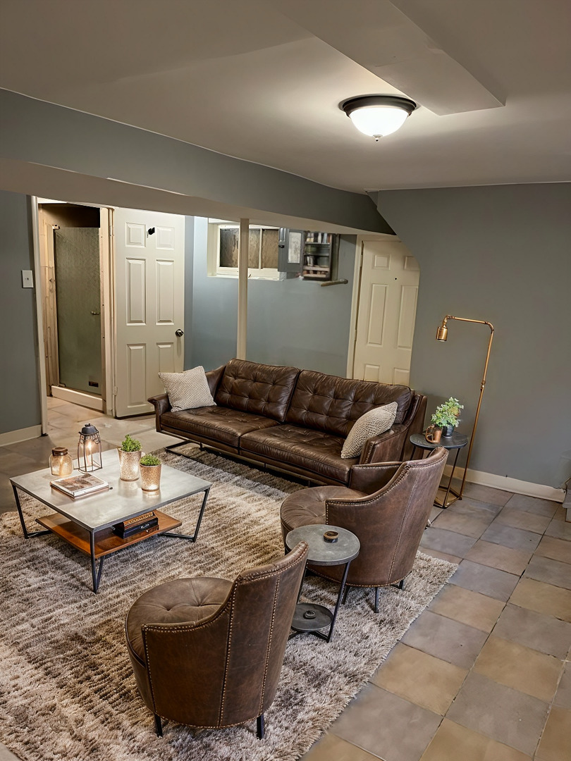 7927 South Burnham Avenue Chicago IL 60617