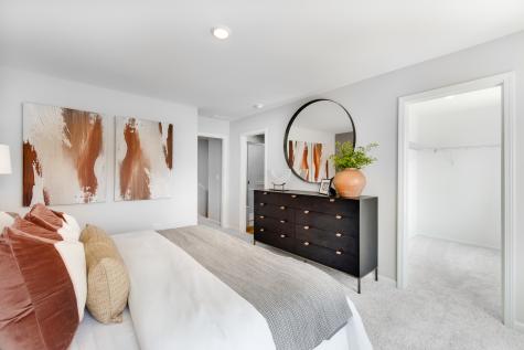 2254 Stonegate Road Algonquin IL 60102