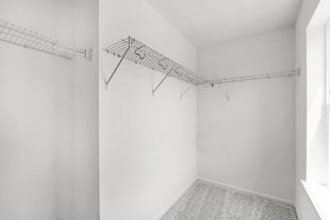 2254 Stonegate Road Algonquin IL 60102