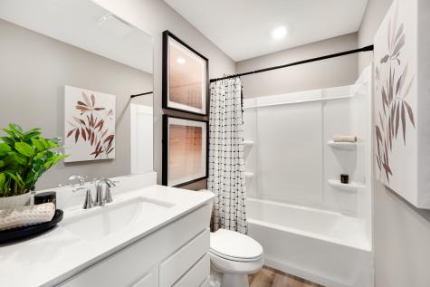 2254 Stonegate Road Algonquin IL 60102