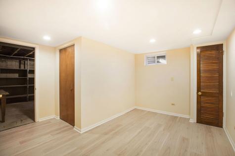 2829 Briarwood Drive Arlington Heights IL 60005