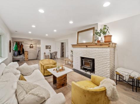1S655 Taylor Road Glen Ellyn IL 60137