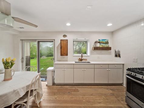 1S655 Taylor Road Glen Ellyn IL 60137