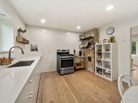 1S655 Taylor Road Glen Ellyn IL 60137