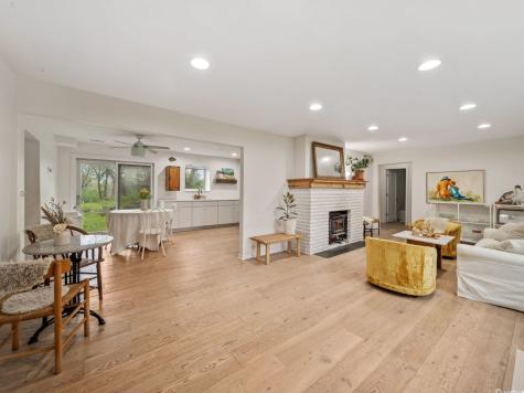 1S655 Taylor Road Glen Ellyn IL 60137
