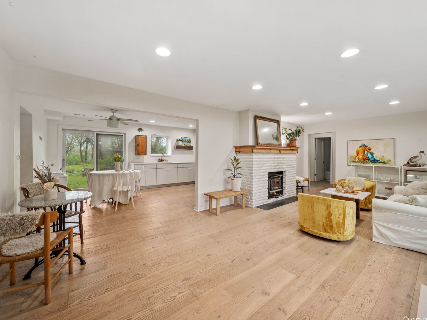 1S655 Taylor Road Glen Ellyn IL 60137