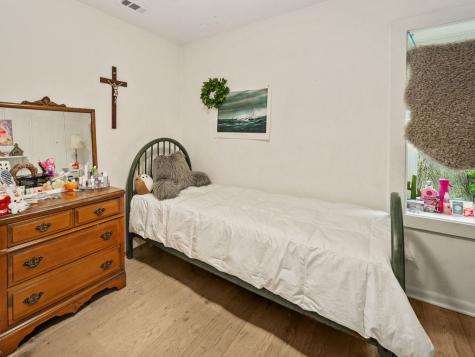 1S655 Taylor Road Glen Ellyn IL 60137