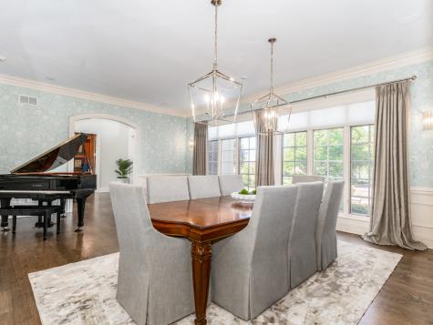 4N881 Old Farm Road St. Charles IL 60175
