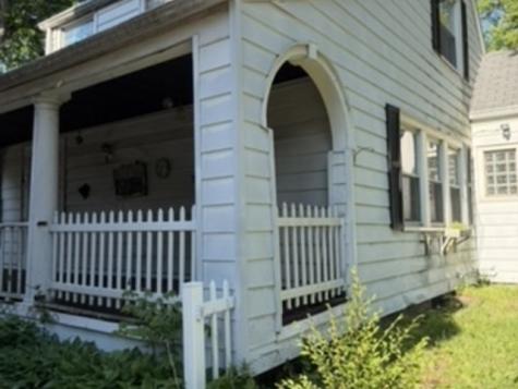 306 Elizabeth Street Calumet City IL 60409