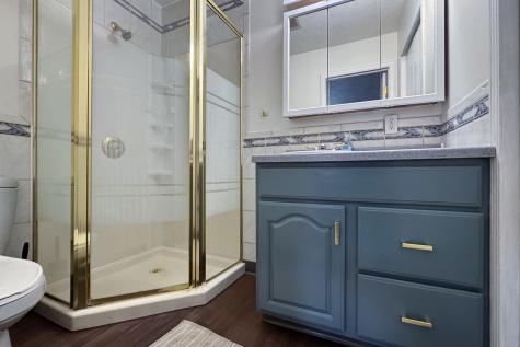 1119 Evans Avenue Machesney Park IL 61115