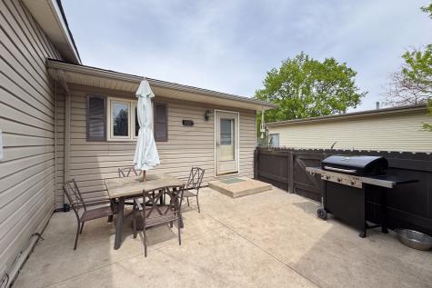 1119 Evans Avenue Machesney Park IL 61115