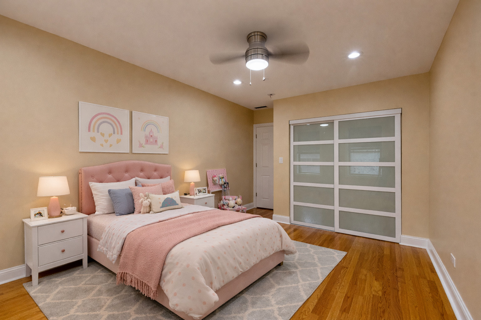 2012 West Coulter Street Chicago IL 60608