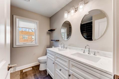 4401 Wisconsin Avenue Stickney IL 60402