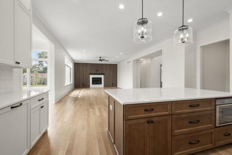 120 West Sauk Trail Frankfort IL 60423