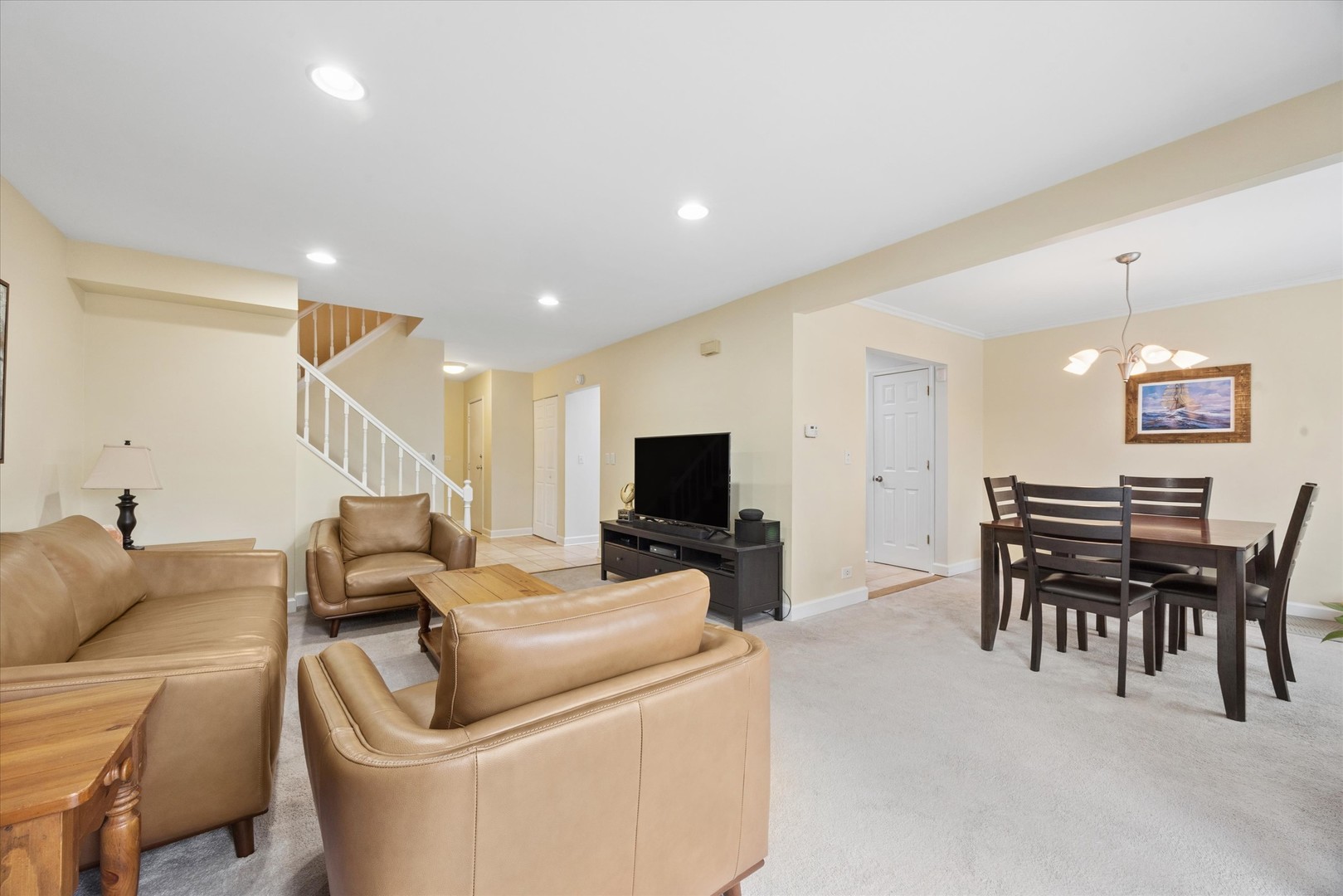 524 Monroe Road Bolingbrook IL 60440