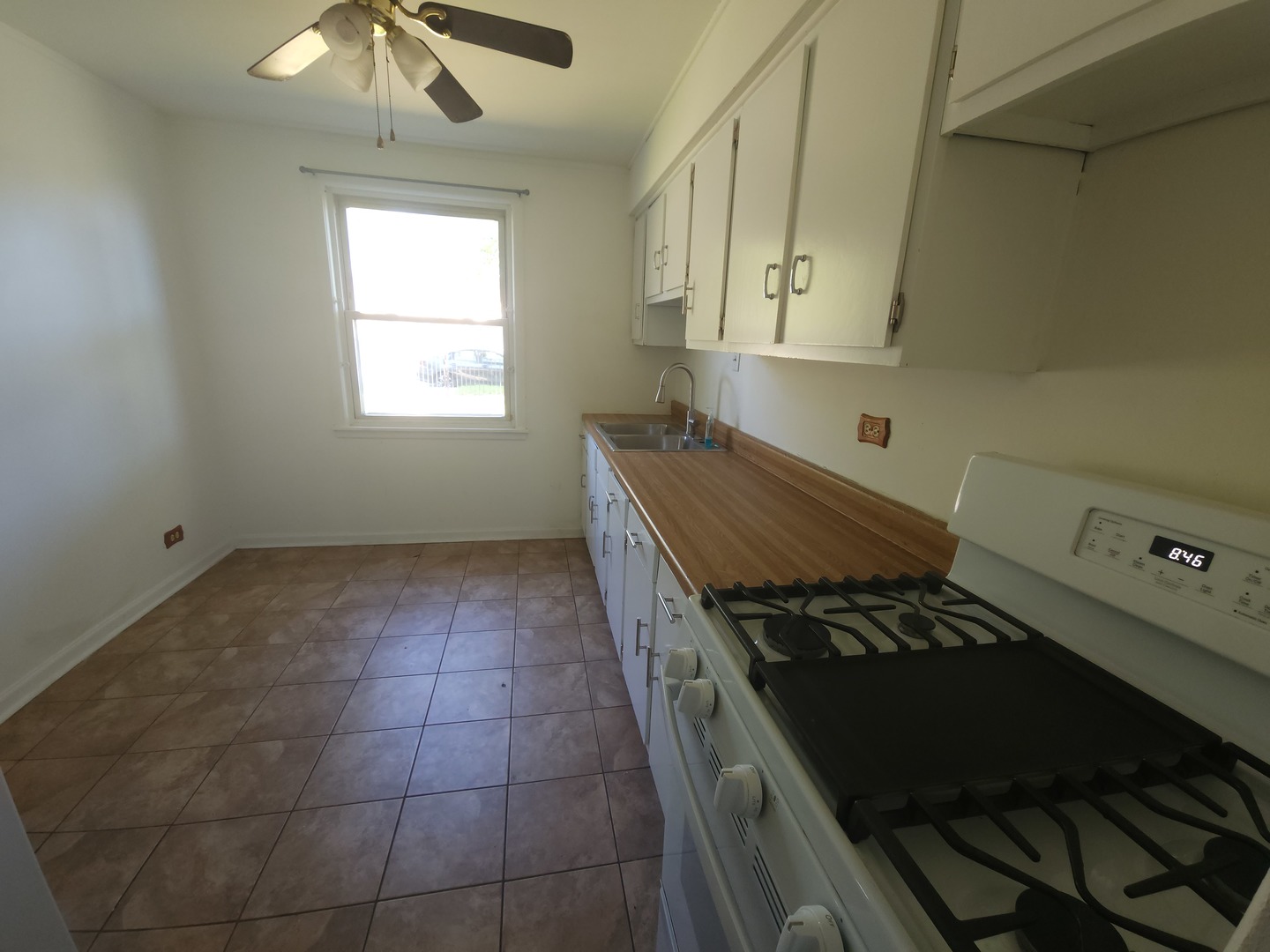 257 West Swann Street Chicago IL 60609