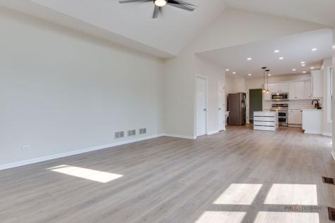 2482 Wyeth Drive West Chicago IL 60185