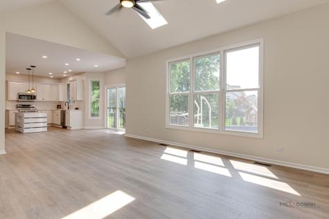 2482 Wyeth Drive West Chicago IL 60185