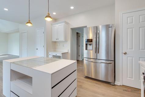 2482 Wyeth Drive West Chicago IL 60185