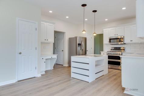 2482 Wyeth Drive West Chicago IL 60185