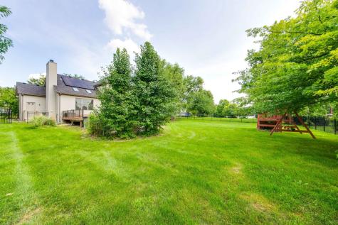 2482 Wyeth Drive West Chicago IL 60185