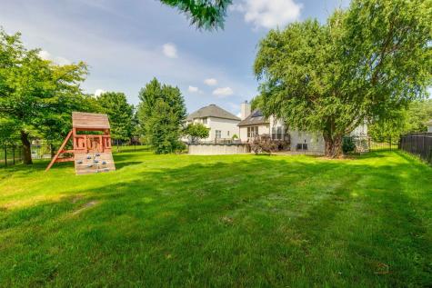 2482 Wyeth Drive West Chicago IL 60185
