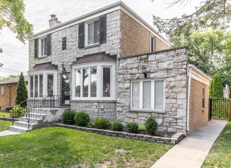 8708 Central Avenue Morton Grove IL 60053