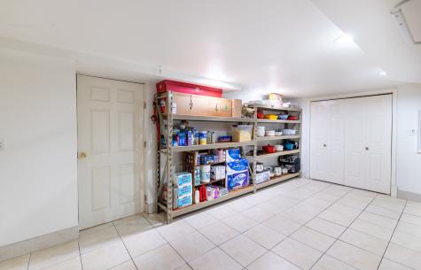 8708 Central Avenue Morton Grove IL 60053