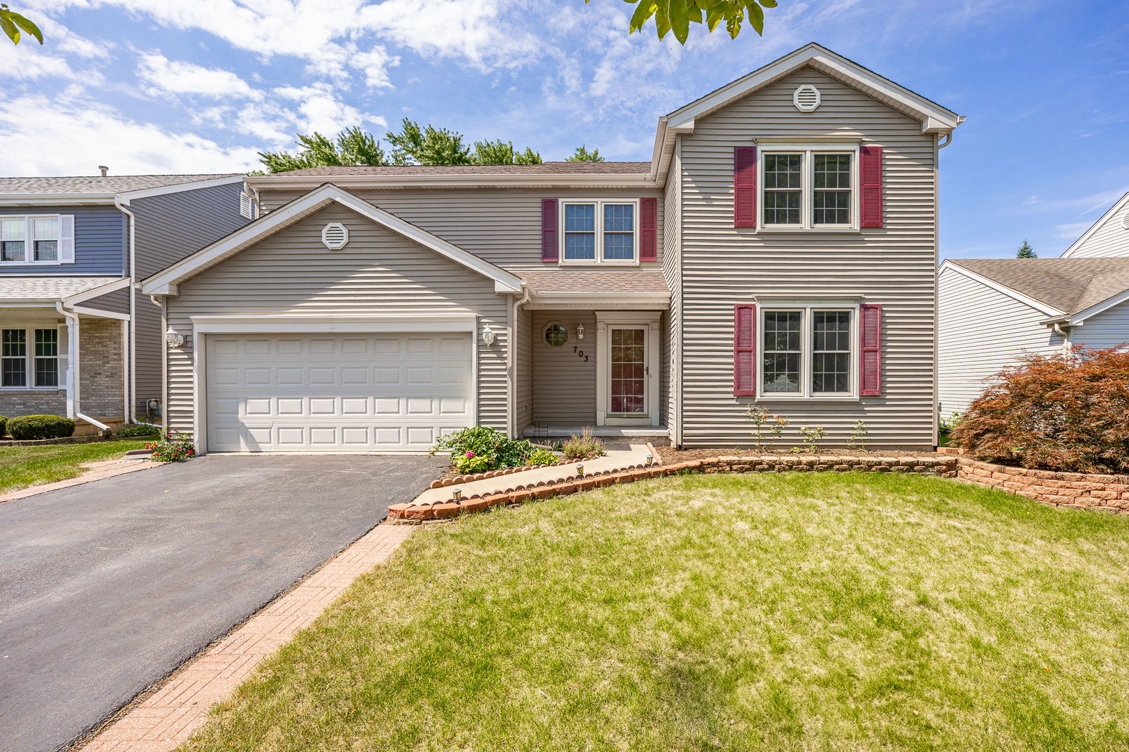 703 Avondale Lane Aurora IL 60504