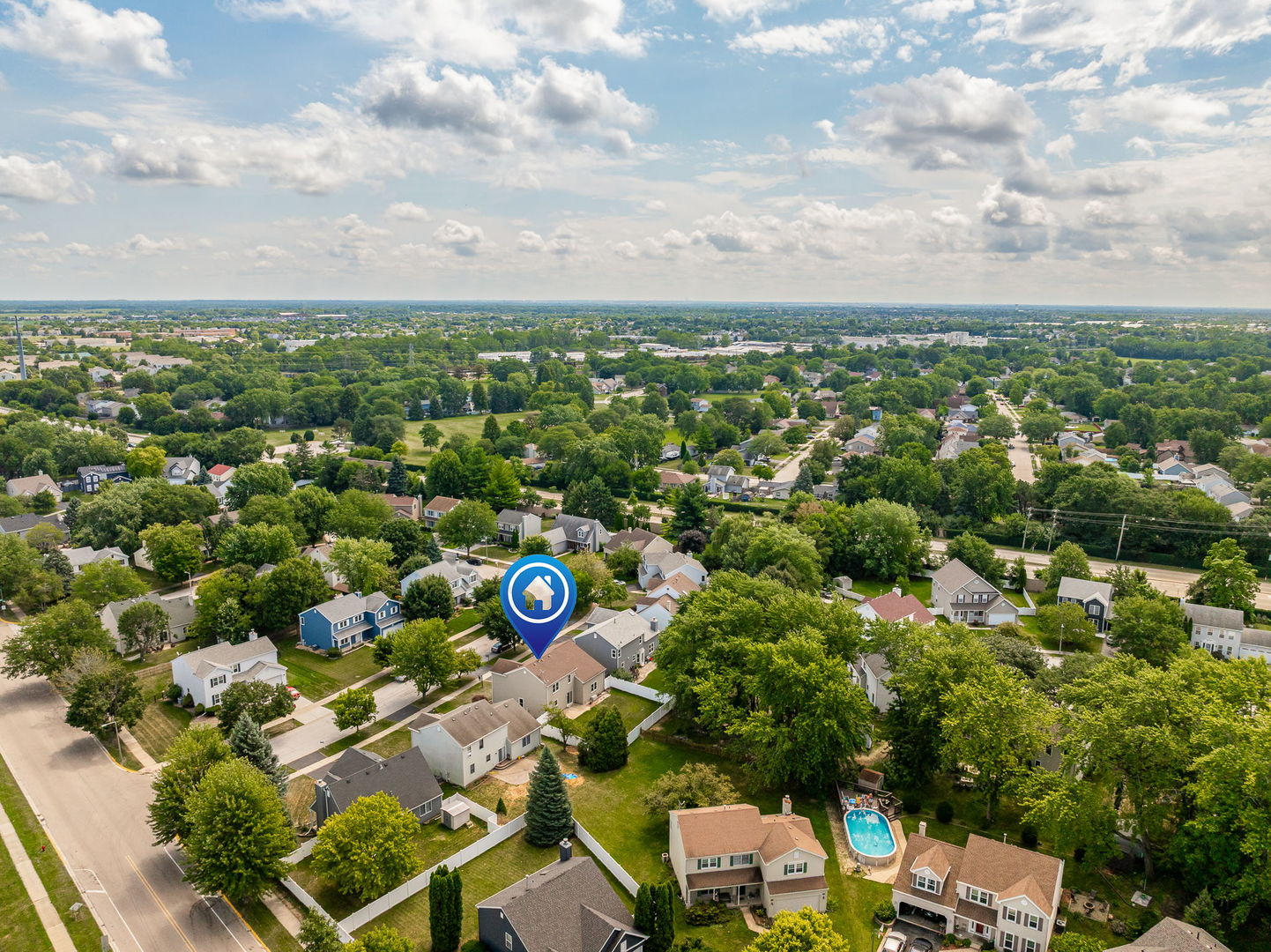 703 Avondale Lane Aurora IL 60504