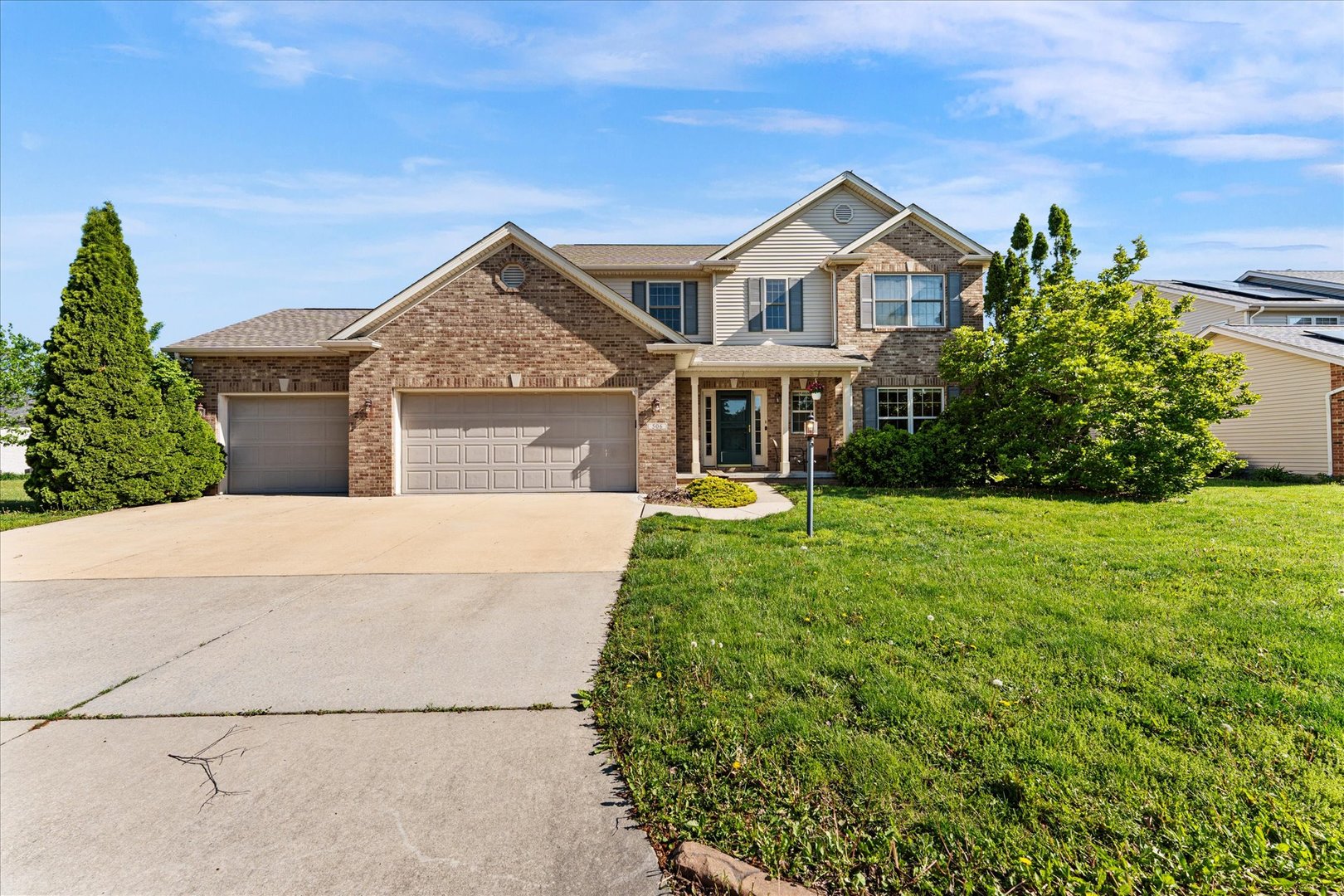 506 Riverbend Boulevard Mahomet IL 61853