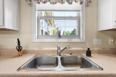 506 Riverbend Boulevard Mahomet IL 61853