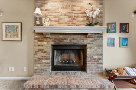 506 Riverbend Boulevard Mahomet IL 61853