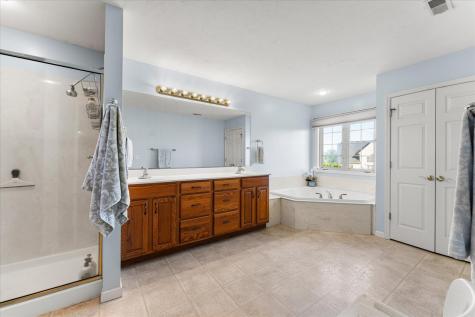 506 Riverbend Boulevard Mahomet IL 61853