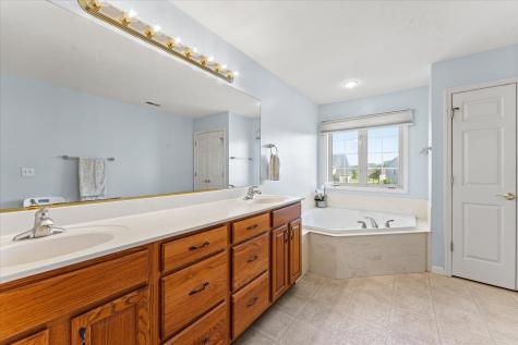506 Riverbend Boulevard Mahomet IL 61853